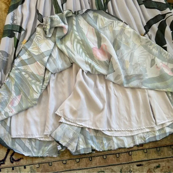 Ted Baker London Bobbyn pistachio pleated midi dress, mixed media size 10 - Picture 6 of 10